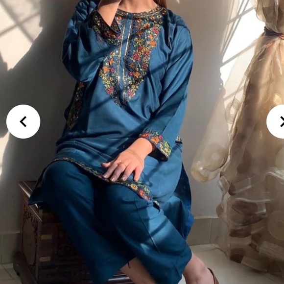 Blue Embroidered Kurta Set/ salwar kameez/ co-ord set - Picture 2 of 5